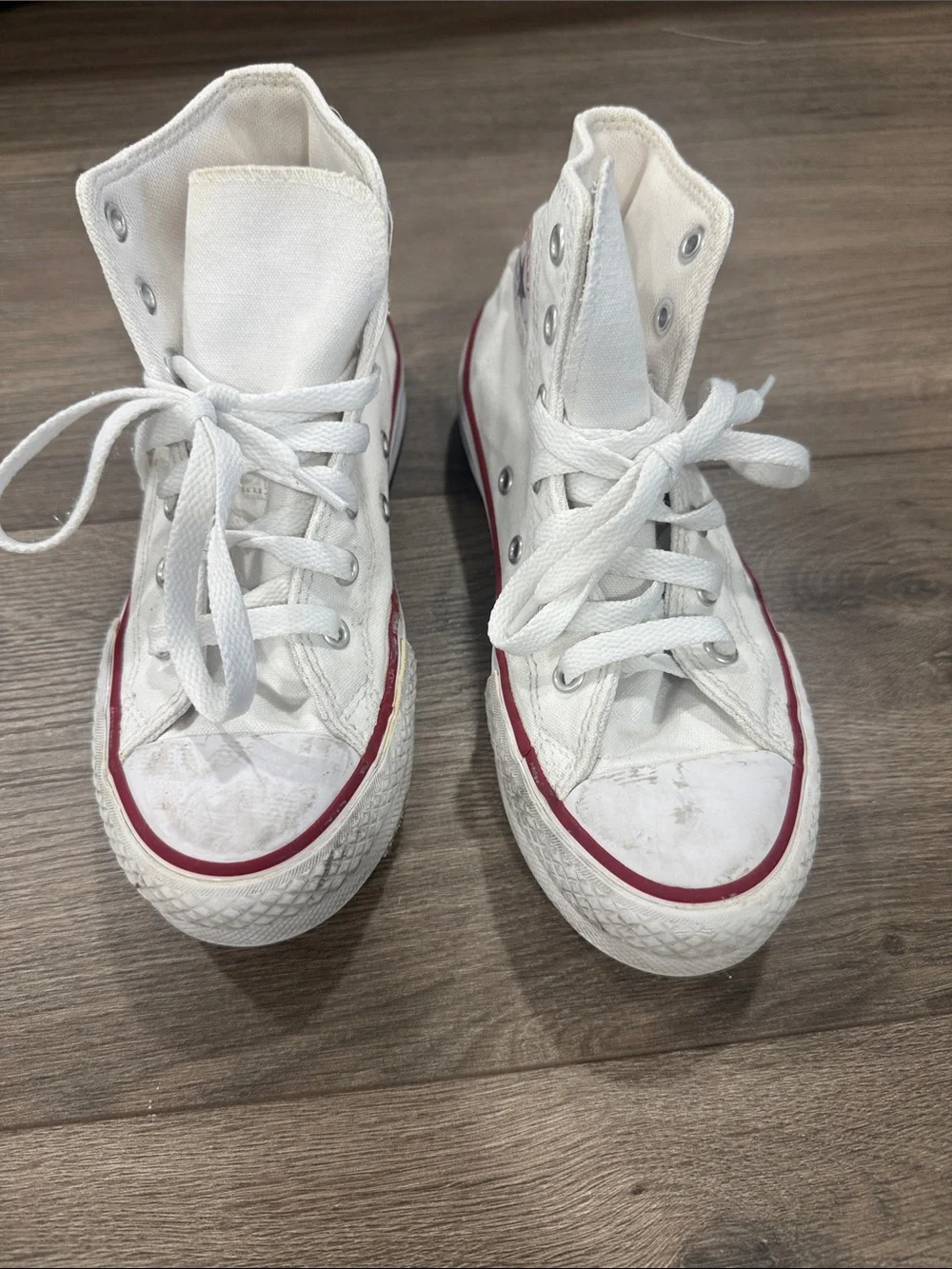 Converse Kids platform White High-Top Sneakers with Red Stripe